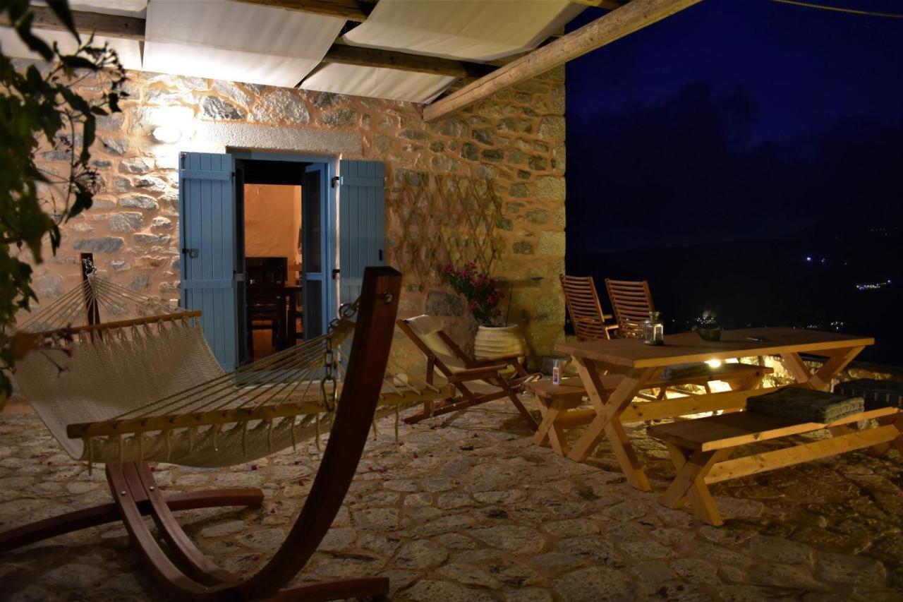 Villa Smaragda Limeni Ngoại thất bức ảnh